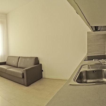 Campione Ora Apartments By Gardadomusmea Campione del Garda Exterior photo